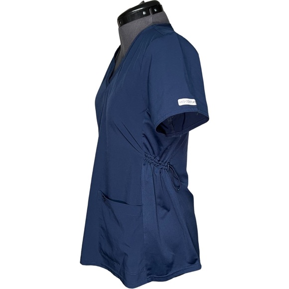 Med couture women’s maternity navy scrub top size small - Picture 2 of 8